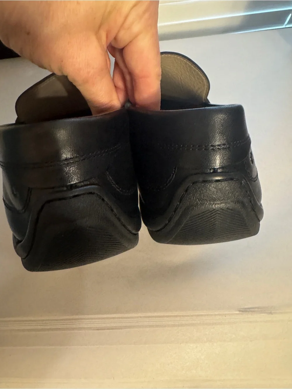 Ecco Black Slip-On Leather Moccasin Loafers